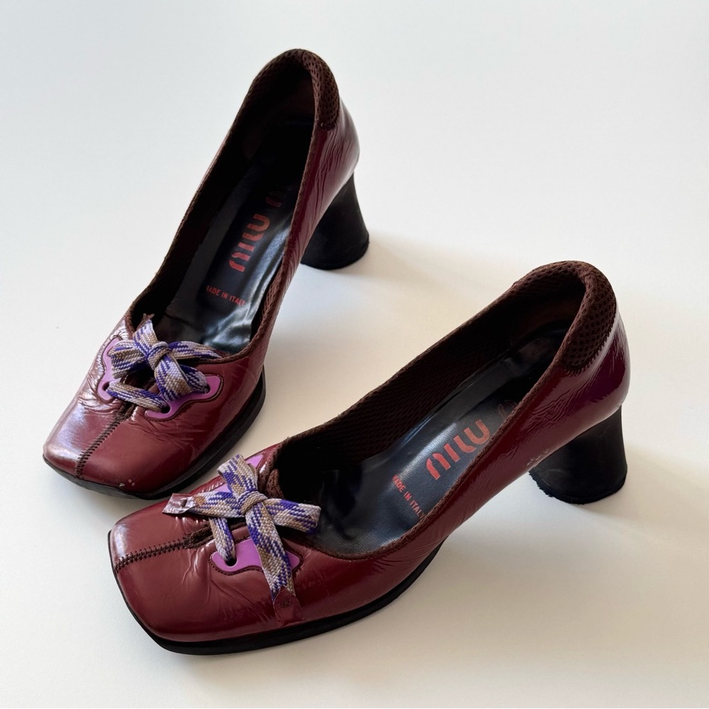 Miu Miu FW1999 Archive Leather Pumps - Picture 4 of 7